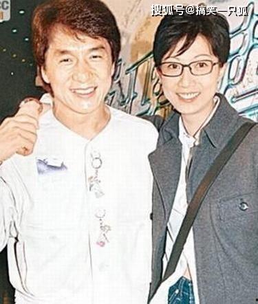 成龙吃瓜事件视频,揭秘娱乐圈幕后风波